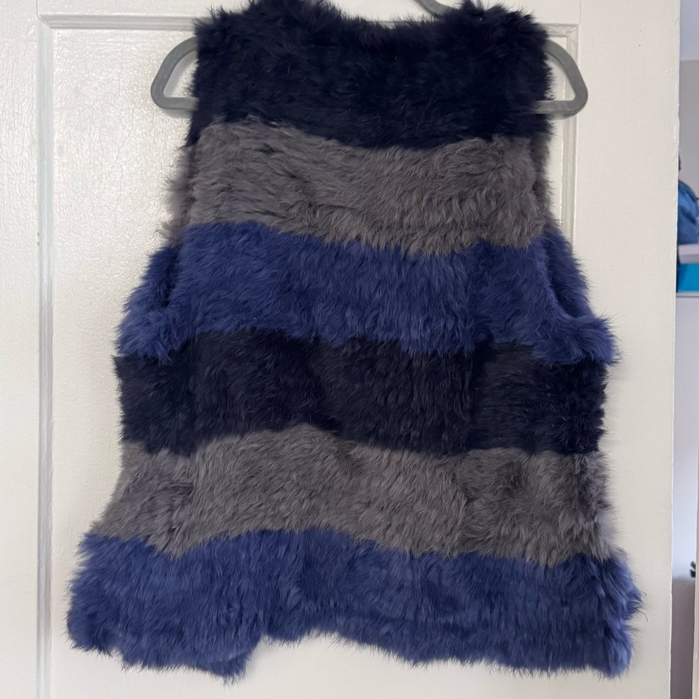 Badgley Mischka Genuine Rabbit Fur Vest - Picture 4 of 15